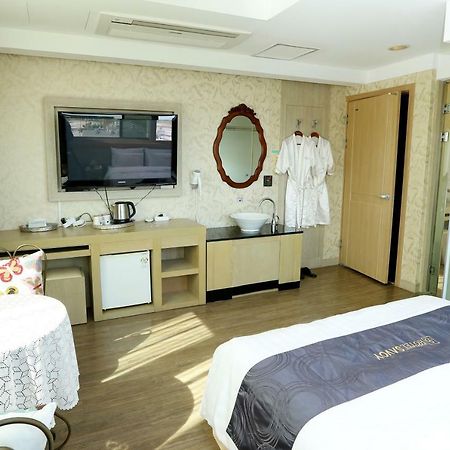 Incheon Prince Hotel Екстер'єр фото