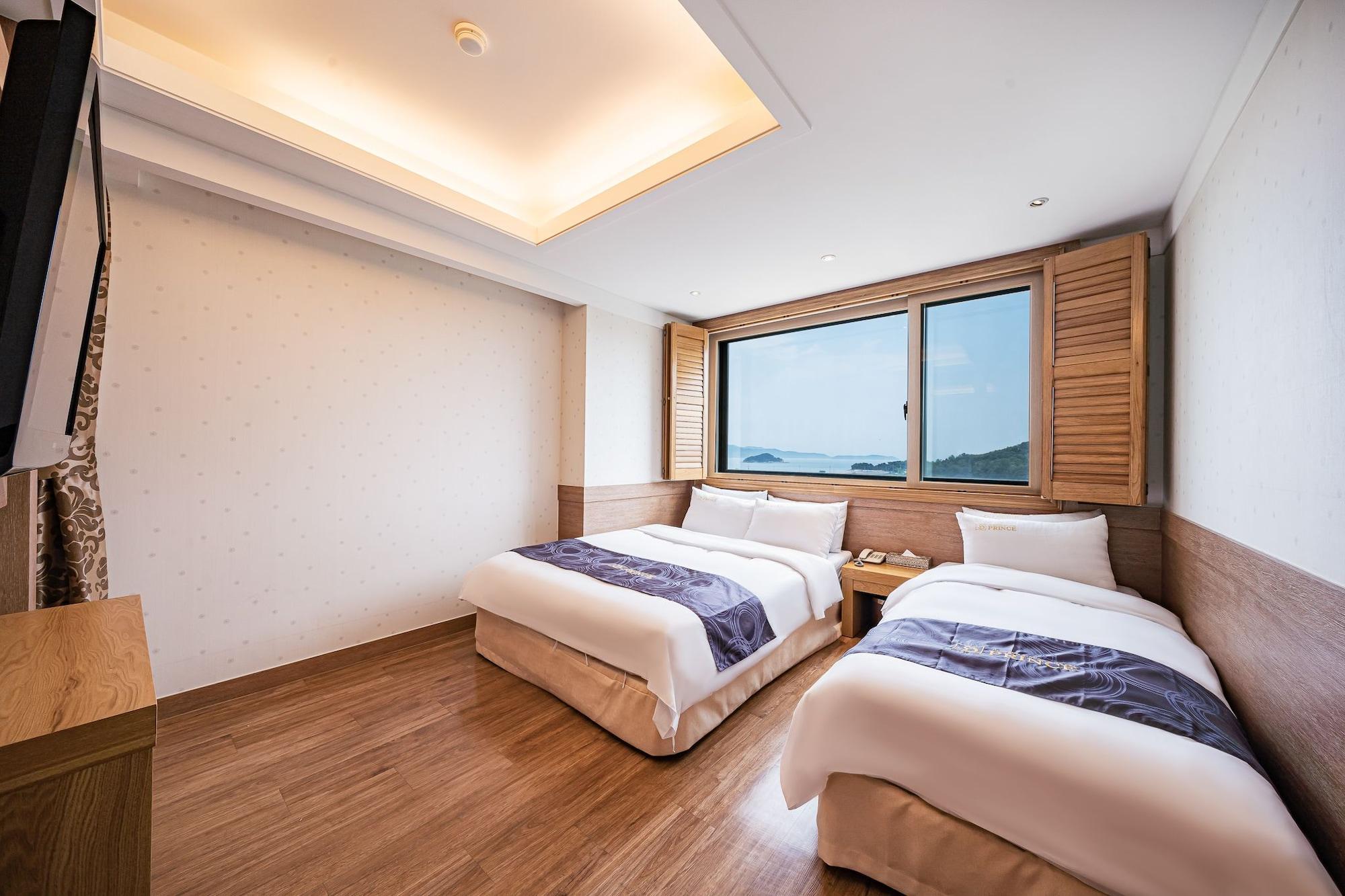 Incheon Prince Hotel Екстер'єр фото
