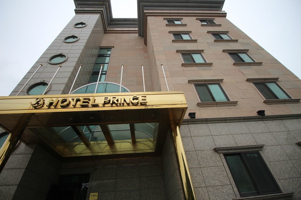 Incheon Prince Hotel Екстер'єр фото