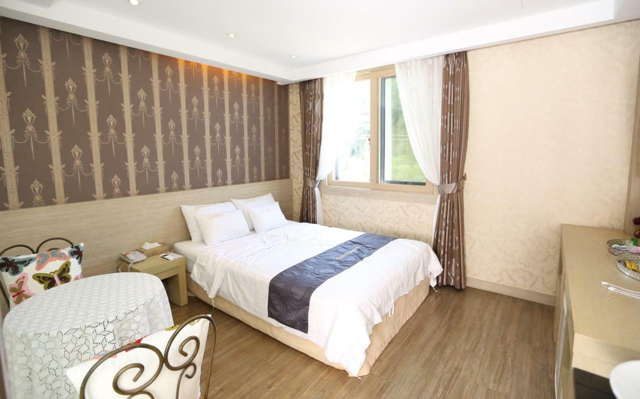 Incheon Prince Hotel Екстер'єр фото