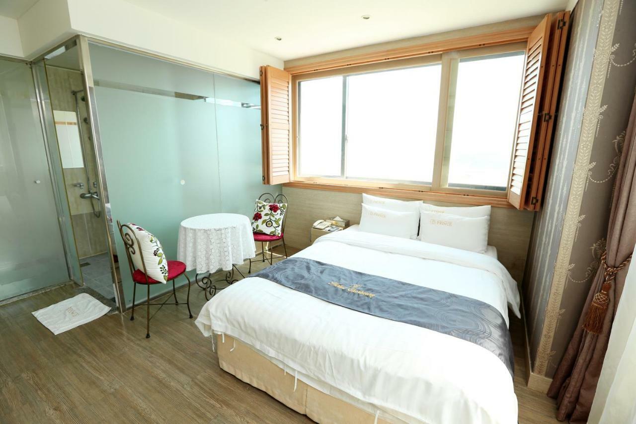 Incheon Prince Hotel Екстер'єр фото