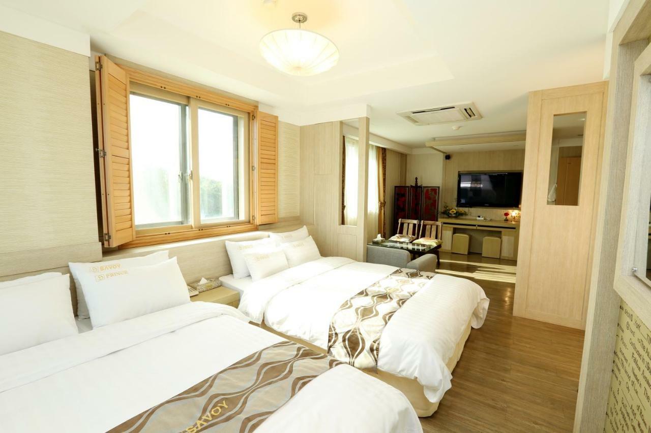 Incheon Prince Hotel Екстер'єр фото