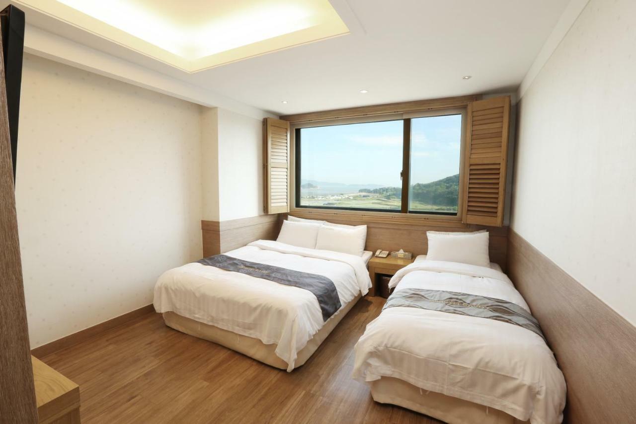 Incheon Prince Hotel Екстер'єр фото